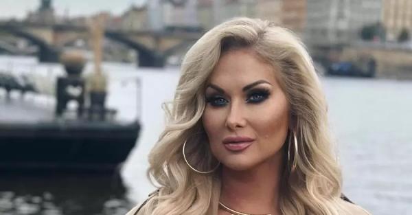 Катерина Бужинська показала, як виглядала у 15 років Катерина Бужинська показала, як виглядала у 15 років