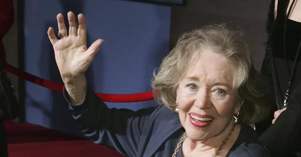 Зірка фільму "Мері Поппінс" Глініс Джонс померла у віці 100 років