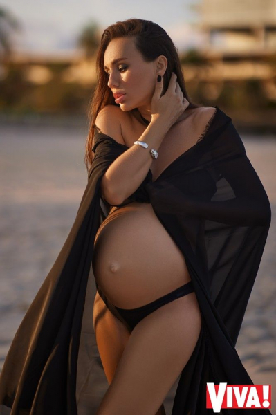 39-річна акторка Вікторія Варлей із "Холостяка-12" народила первістка