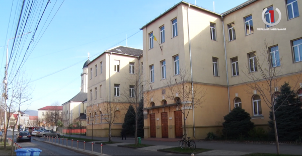  Школи Мукачева без паніки: доля телеграм-каналу помсти вирішена (ВІДЕО) 
