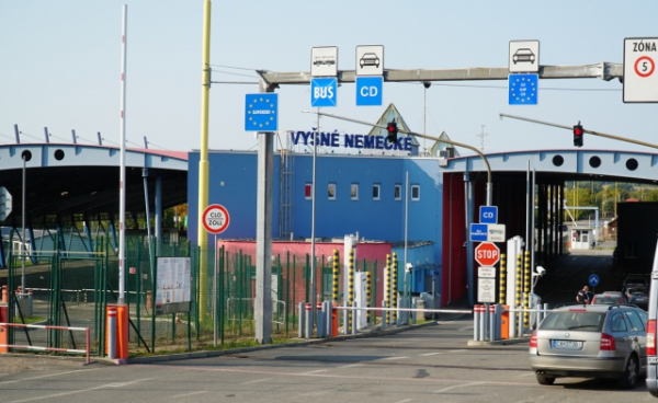  На КПП "Вишнє Нємецьке - Ужгород" на 3 дні запровадять обмеження руху 