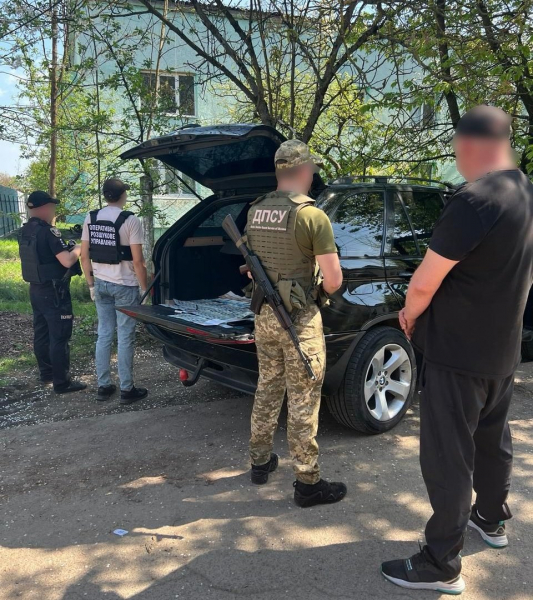  На Тячівщині поліція ліквідувала чергову схему переправлення військовозобов’язаних через кордон 