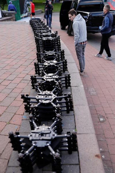 У Хусті пройшов півмарафон, за зібрані кошти закупили дрони для 3-ї штурмової (ФОТО) У Хусті пройшов півмарафон, за зібрані кошти закупили дрони для 3-ї штурмової (ФОТО)