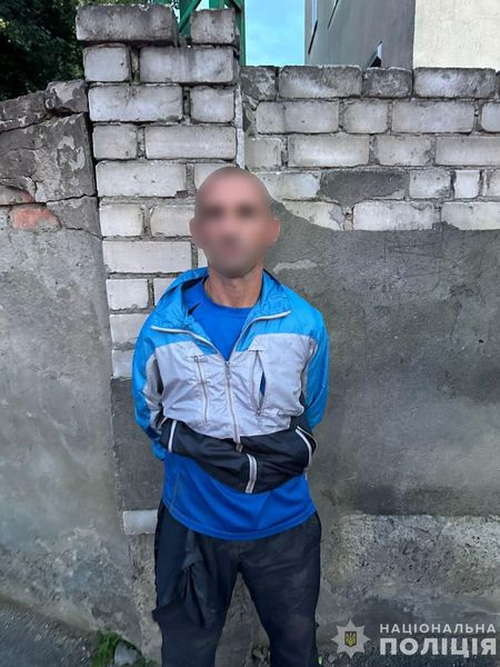  У Мукачеві вилучили з незаконного обігу бойові гранати та набої до автоматичної зброї 