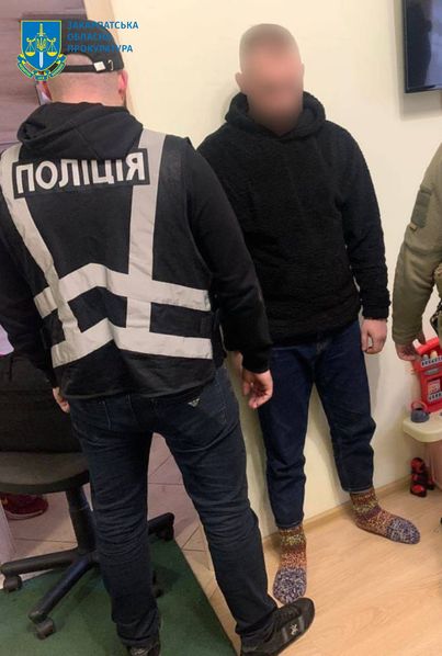  В Ужгороді судитимуть двох осіб, яких викрили на торгівлі метамфетаміном і зберіганні боєприпасів 