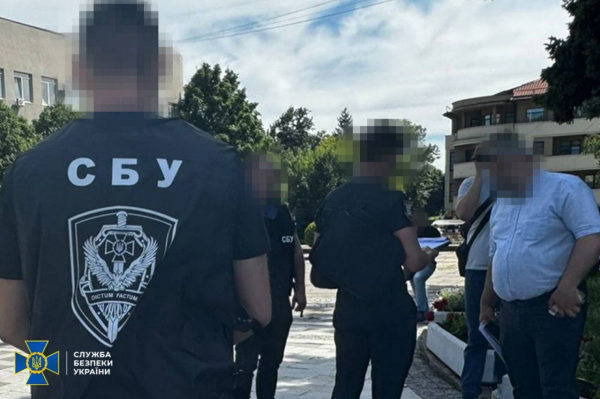  СБУ і Нацполіція затримали депутата Ужгородської міськради, який вимагав хабарі за відстрочку від мобілізації 