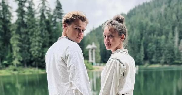 Зірка серіалу "Перші ластівки" Олег Гоцуляк зробив пропозицію коханій