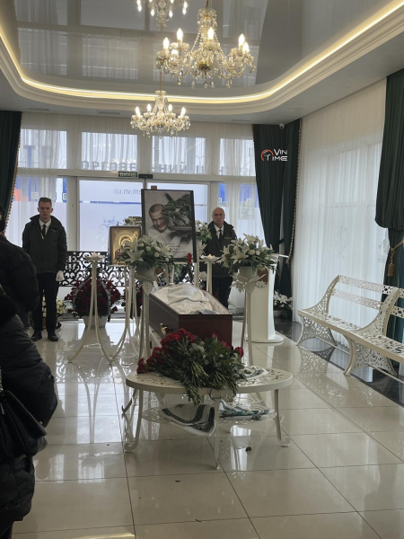 У Вінниці попрощалися з В'ячеславом Узєлковим (оновлено)