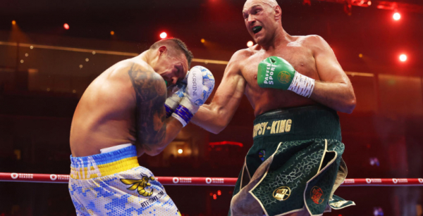 Усик &ndash; Ф&rsquo;юрі букмекери віддають перевагу українцеві за два тижні до реваншу