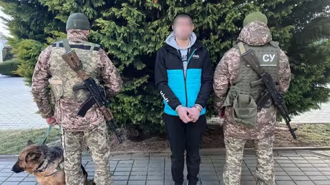  На околиці Чопа затримали переправника, який намагався втекти від кримінальної відповідальності 