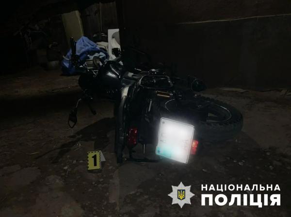  Вночі на Мукачівщині трапилася смертельна ДТП: неповнолітній збив пішохода 