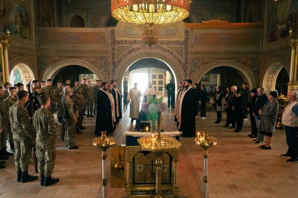  У Мукачеві попрощалися із полеглим на війні Костянтином Артюгіним 