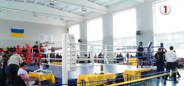  Більше 300 юних боксерів з усієї України зібралися на чемпіонаті ФСТ «Спартак» у Мукачеві Бачити (ВІДЕО) 