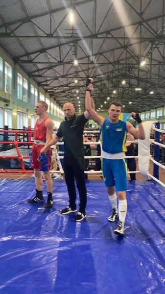  Мукачівський спортсмен Ростислав Трусов став чемпіоном України з фрі бокс лайту ІСО 