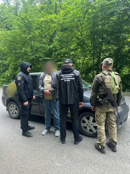  На Закарпатті прикордонники затримали організатора переправлення в Румунію військовозобов’язаної особи 
