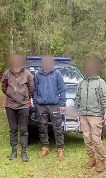  Трьох порушників кордону відшукали закарпатські прикордонники у високогір’ї за допомогою безпілотника 