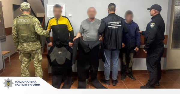  Через Тису у гідрокостюмах: на Рахівщині затримали переправника військовозобов’язаних 