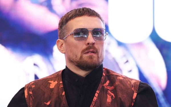 Воррен: У свої 20 років Ітаума показує бокс, з яким здатний побити Усика