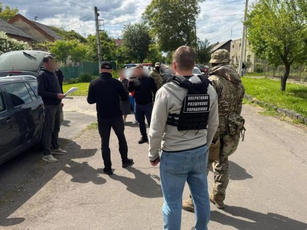  На Закарпатті затримали учасників злочинного угруповання, які переправляли військовозобов’язаних до Угорщини 
