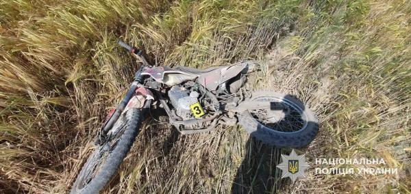  Неподалік Виноградова трапилася ДТП, у якій постраждали двоє неповнолітніх на мотоциклі 