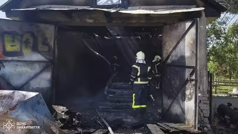  Вчора на Закарпатті згоріли 4 автомобіля: ввечері на Берегівщині вогонь знищив ВАЗ-2107 