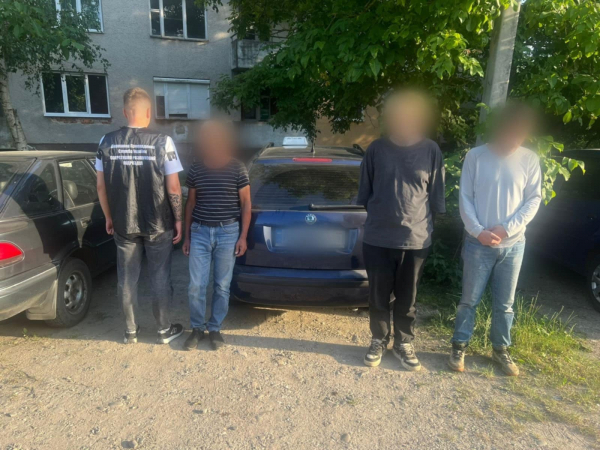  На Закарпатті прикордонники викрили схему незаконного переправлення призовників через кордон 