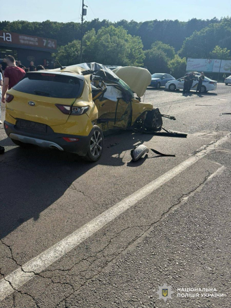  У поліції розповіли деталі смертельної ДТП на обʼїзній Ужгорода: 18-річний водій перевищив швидкість 