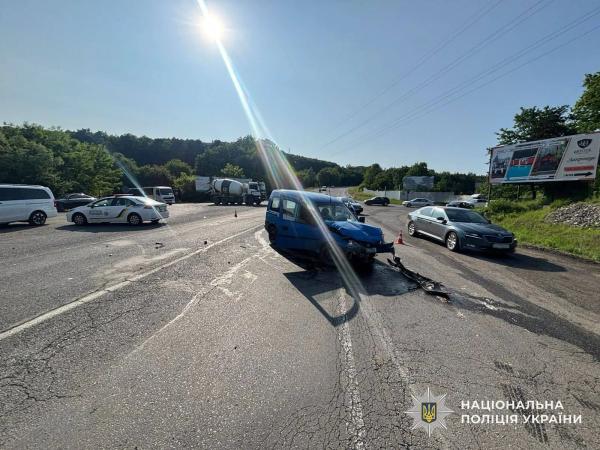  У поліції розповіли деталі смертельної ДТП на обʼїзній Ужгорода: 18-річний водій перевищив швидкість 