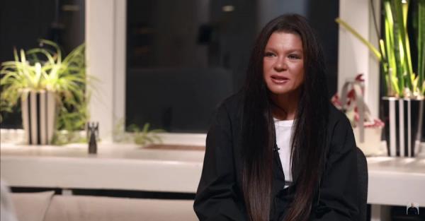 Руслана розповіла про наслідки "прильоту" біля її будинку: Пішли тріщини