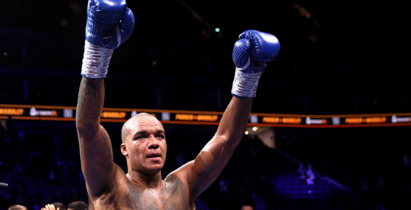 Менеджер Вордлі: Усик провів кілька важких поєдинків і він старіє