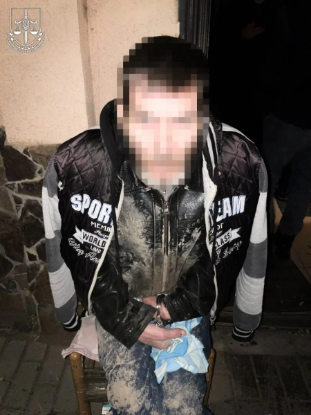 «Метадоновий бізнес» замість реабілітації: в Ужгороді викрито схему збуту рецептурних опіоїдних пігулок