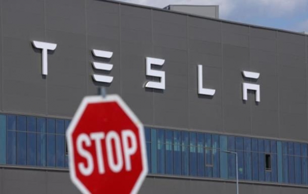 Продажі Tesla в Китаї впали до найнижчого рівня за три роки