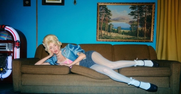 Прем'єри тижня: Dantes запитує "Чому?", а Dorofeeva копіює Марію-Антуанетту