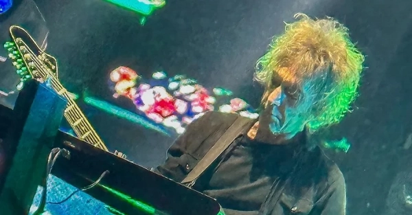 У Британії помер гітарист легендарного рок-гурту The Cure Перрі Бамонте