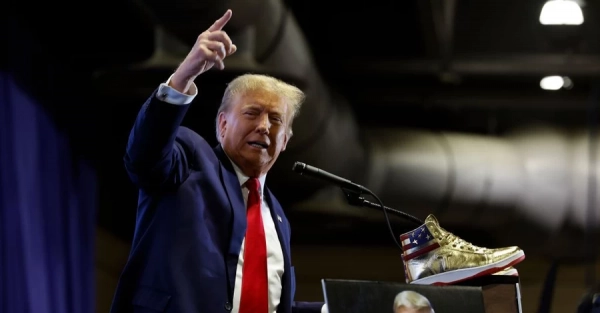 Ім'ям Трампа – від торта до лінкора: як Америка перетворюється на іменний бренд