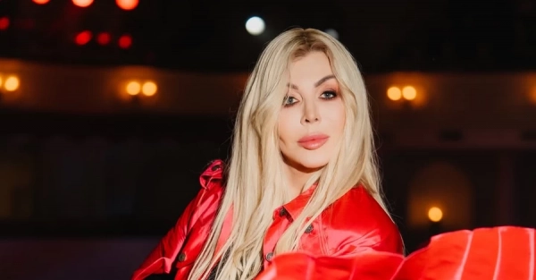 "Про любов": Ірина Білик у свій день народження випустила переклад хіта 2000-х