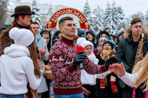 Стоматологи, ведучі корпоративів, будівельники: чим займаються переможці «Караоке на майдані»