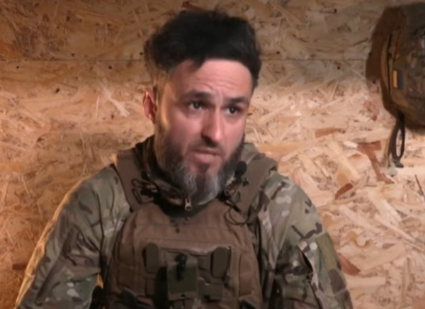 Ласточкін розповів, ким служить на фронті, та чи спілкується з родичами з РФ