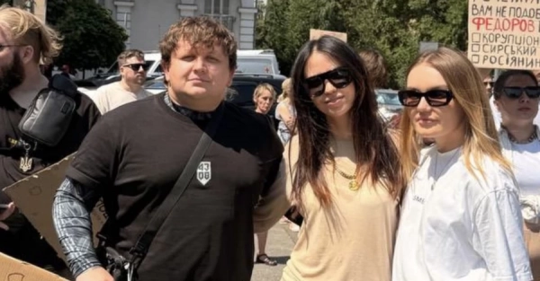 Дорофєєва, Лебіга, Астаф'єва: хто вийшов на акцію проти відставки Федорова