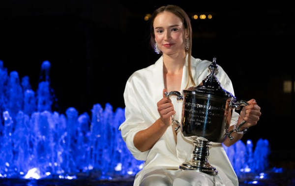 Рибакіна першою пробилася на підсумковий турнір WTA